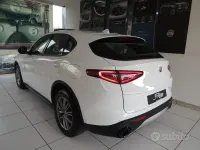 Usata Alfa Romeo Stelvio Business 160 CV (117 kW) 2022 Bianco SUV