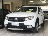 Usata Dacia Sandero Acces 95 CV (69 kW) 2020 Bianco Berlina