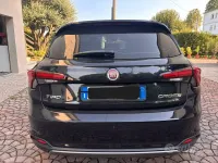 Usata Fiat Tipo Cross 101 CV (74 kW) 2021 Nero Berlina