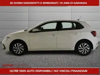 Usata VW Polo Life 95 CV (69 kW) 2023 Beige Utilitaria