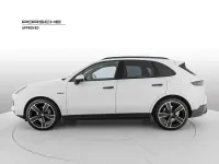 Usata Porsche Cayenne Platinum Edition 462 CV (339 kW) 2022 2y bianco carrara metallizzato SUV