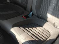 Usata VW Beetle 140 CV (102 kW) 2014 Bianco Utilitaria