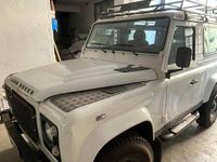 Usado Land Rover Defender SE 122 CV (89 kW) 2011 Blanco Familiar