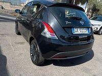 Usata Lancia Ypsilon 69 CV (50 kW) 2022 Nero Utilitaria