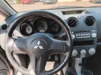 Usata Mitsubishi Colt 74 CV (54 kW) 2009 Marrone Utilitaria