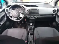 Begagnad Toyota Yaris 90 HK (66 kW) 2014 Svart Halvkombi