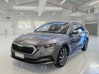 Usata Skoda Octavia Style 150 CV (110 kW) 2023 Grigio Station wagon