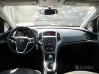 Usata Opel Astra 110 CV (80 kW) 2013 Grigio Station wagon