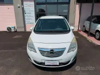 Usata Opel Meriva 110 CV (80 kW) 2011 Bianco Monovolume