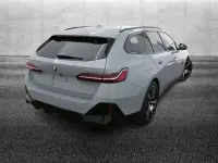 Usata BMW 520 M Sport 197 CV (144 kW) 2025 Grigio Station wagon
