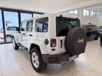 Usata Jeep Wrangler Sahara 200 CV (147 kW) 2014 Bianco SUV