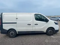 Usata Nissan Primastar Acenta 110 CV (80 kW) 2022 Bianco Monovolume