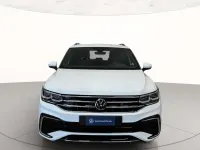 Usata VW Tiguan R-line 150 CV (110 kW) 2022 Pure white SUV