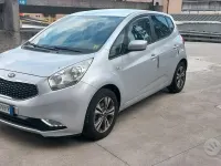 Usata Kia Venga 90 CV (66 kW) 2018 Grigio Utilitaria