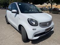 Usado Smart ForFour Edition #1 71 CV (52 kW) 2015 Blanco Utilitario