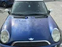 Begagnad Mini ONE 90 HK (66 kW) 2002 Blå Halvkombi