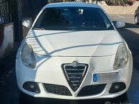 Usata Alfa Romeo Giulietta 105 CV (77 kW) 2013 Bianco Utilitaria