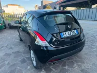 Usata Lancia Ypsilon 95 CV (69 kW) 2015 Nero Utilitaria
