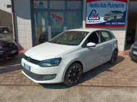 Usata VW Polo Trendline 75 CV (55 kW) 2014 Bianco Berlina