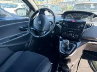 Gebraucht Lancia Ypsilon Gold 80 PS (58 kW) 2013 Weiß Kleinwagen