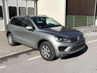 Usata VW Touareg 262 CV (192 kW) 2016 Tungsten silver metallic SUV
