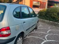 Usata Renault Scénic 107 CV (78 kW) 2000 Grigio Monovolume