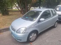 Usata Toyota Yaris 65 CV (47 kW) 2004 Bluazzurro Utilitaria