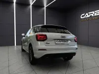 Usata Audi Q2 Design 116 CV (85 kW) 2017 Bianco SUV