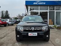 Usata Dacia Duster Lauréate 110 CV (80 kW) 2014 Grigio SUV