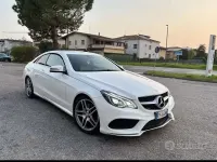 Usata Mercedes E220 184 CV (135 kW) 2017 Bianco Coupé
