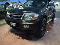Usata Mitsubishi Pajero 160 CV (117 kW) 2001 Nero SUV