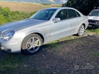 Usata Mercedes E220 150 CV (110 kW) 2003 Berlina