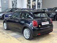 Usata Mini Cooper SE Classic 75 kW (102 CV) 2022 Blu Utilitaria