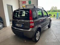Usata Fiat Panda Climbing 77 CV (56 kW) 2012 Grigio Utilitaria