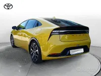 Usata Toyota Prius Lounge 223 CV (164 kW) 2025 Giallo Utilitaria