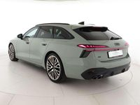 Nuova Audi A6 S-Line 204 CV (150 kW) 2025 Exclusive  zement grau Station wagon