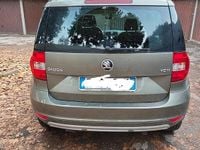 Usata Skoda Yeti 110 CV (80 kW) 2016 Marrone SUV