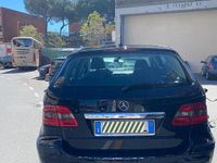 Usata Mercedes B200 140 CV (102 kW) 2009 Nero Monovolume