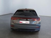 Usata Audi Q8 S-Line 286 CV (210 kW) 2024 Grigio daytona perla SUV