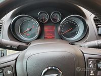 Usata Opel Insignia 2010 Nero Station wagon