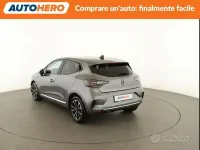 Usata Renault Clio V Techno 90 CV (66 kW) 2025 Grigio Berlina