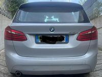 Usata BMW 216 Active Tourer Advantage 116 CV (85 kW) 2015 Argento Monovolume