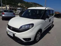Usata Fiat Doblò Lounge 105 CV (77 kW) 2022 Bianco Monovolume