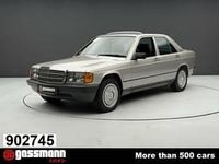 Usata Mercedes 190 122 CV (89 kW) 1985 Argento Berlina