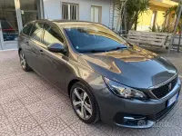 Usata Peugeot 308 Active 131 CV (96 kW) 2019 Grigio Station wagon