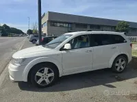Usata Dodge Journey 140 CV (102 kW) 2009 Bianco SUV