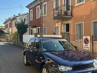 Usata VW Golf IV 105 CV (77 kW) 2002 Blu Berlina