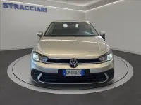 Usata VW Polo Style 95 CV (69 kW) 2023 Argento metallizzato Utilitaria