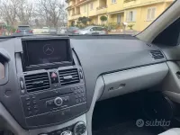 Usata Mercedes C220 Avantgarde 170 CV (125 kW) 2009 Nero Station wagon