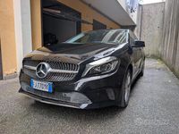 Usata Mercedes A180 109 CV (80 kW) 2017 Berlina